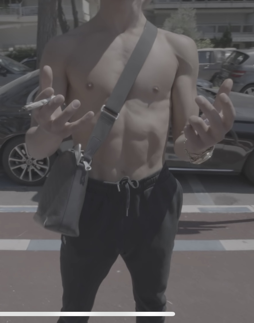 B7D40622 CF5C 4293 9DD8 9DC7CFFDC479