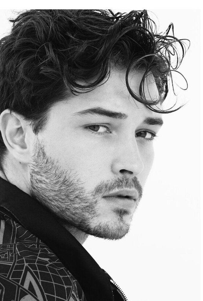 2001618 EDD916D0 B3B1 4B46 B2BA 66EF4FFC2AD8