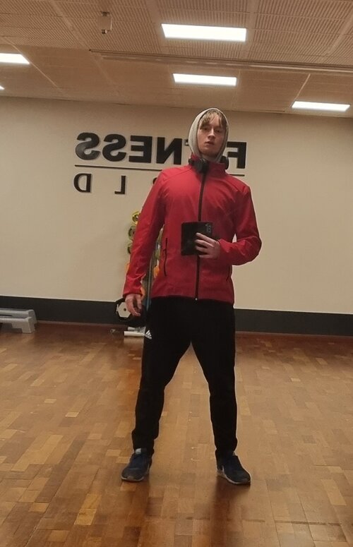 20230416_232535.jpg