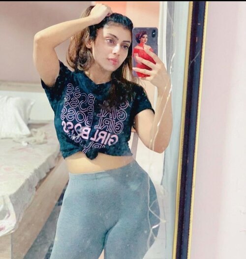 Screenshot_20230430-030933_Instagram.jpg