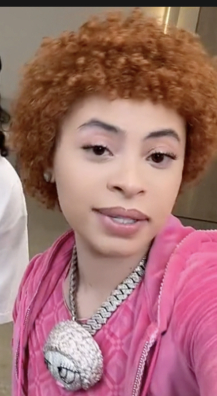 19D8A37A 2784 44C8 B93D 04A5872E9D73