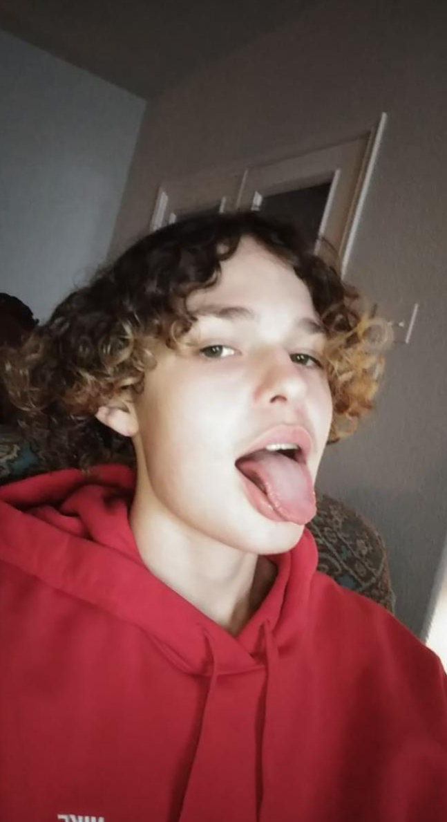 1683058096187