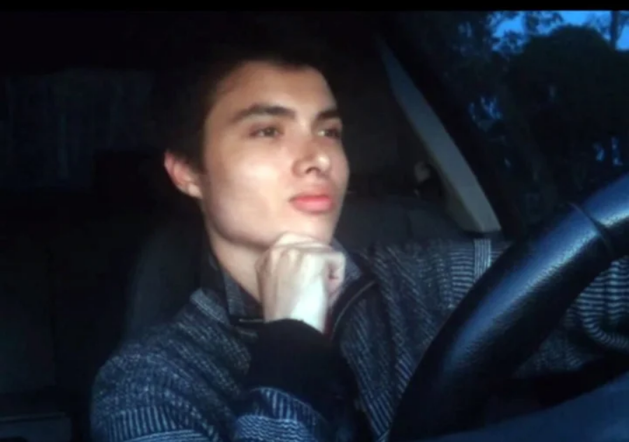 Elliot think