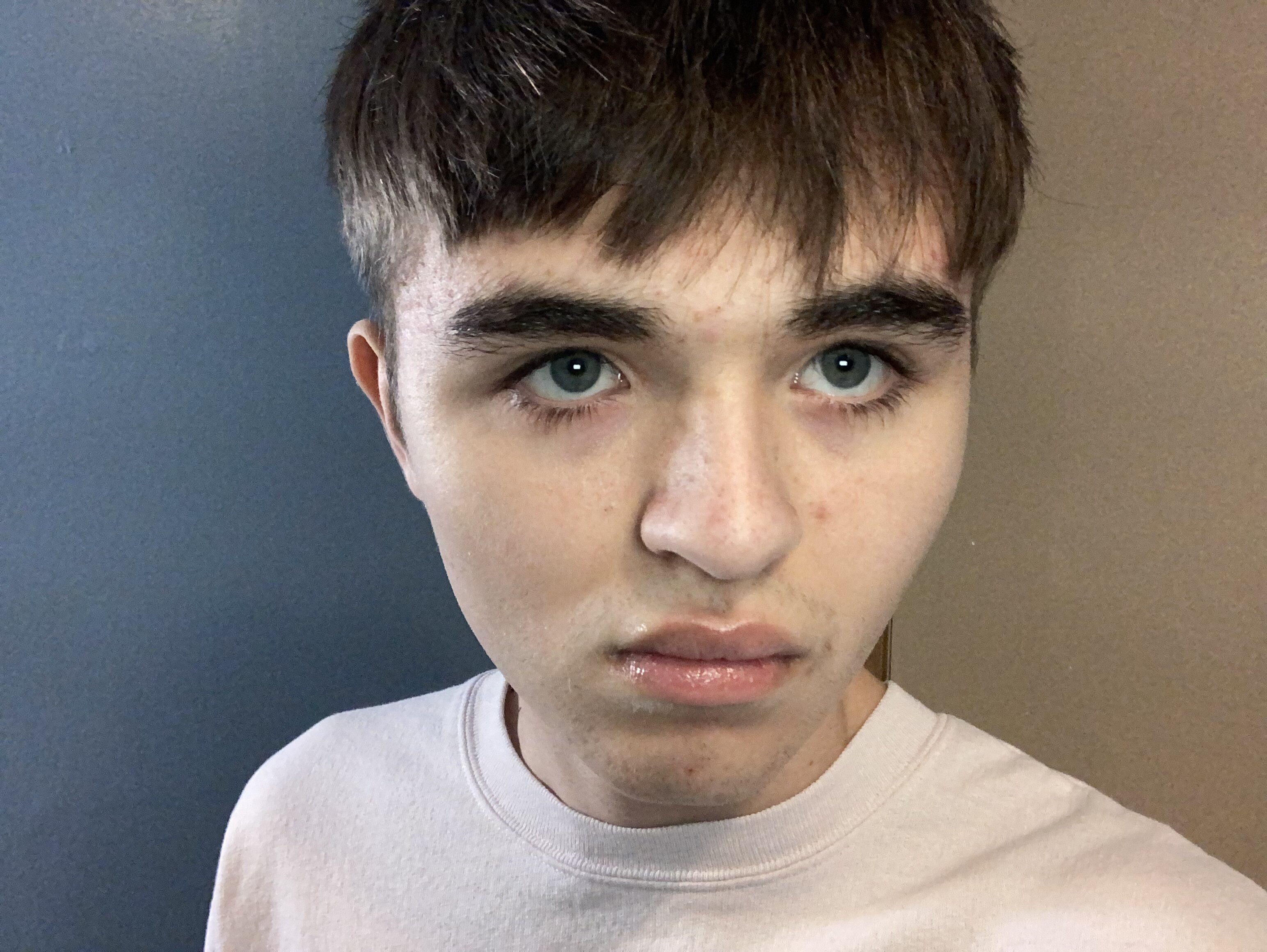 5A26D5CE 4489 4C10 8580 D6E36293ED1C