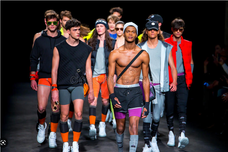 Screenshot 2023 05 10 at 00 28 30 male models walking group   Ricerca Google