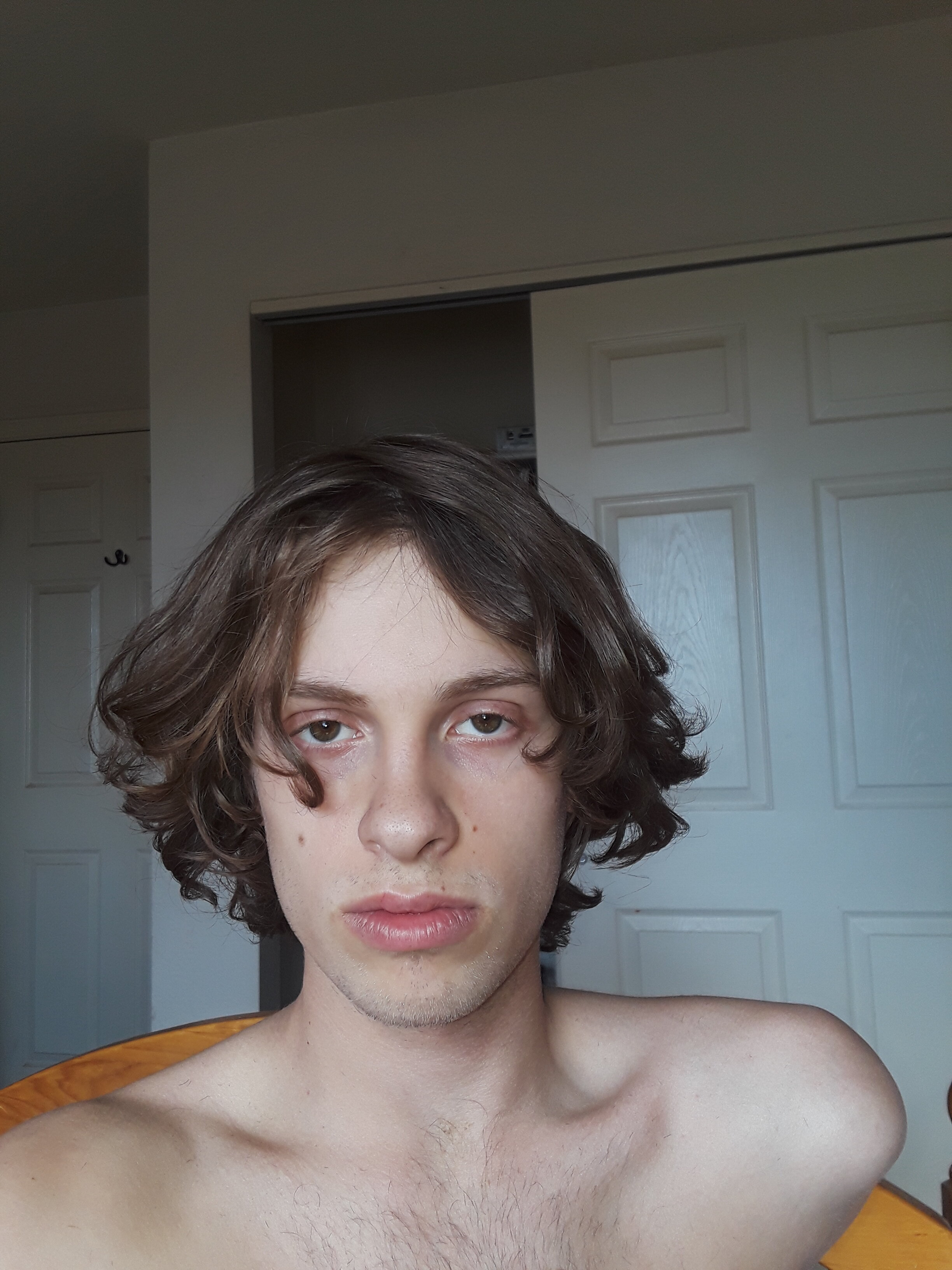 Doomer pose