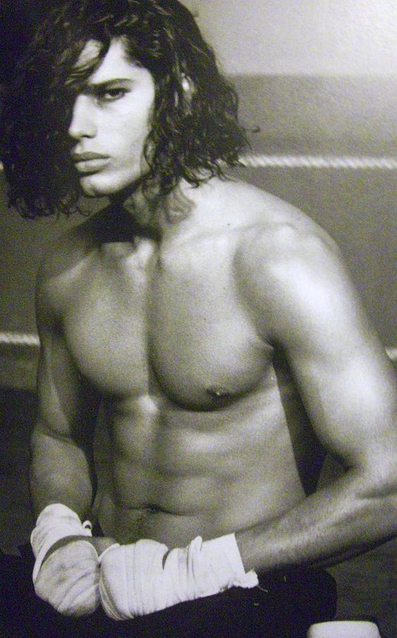 Adb322664873b78bc03e98f27ba8827b