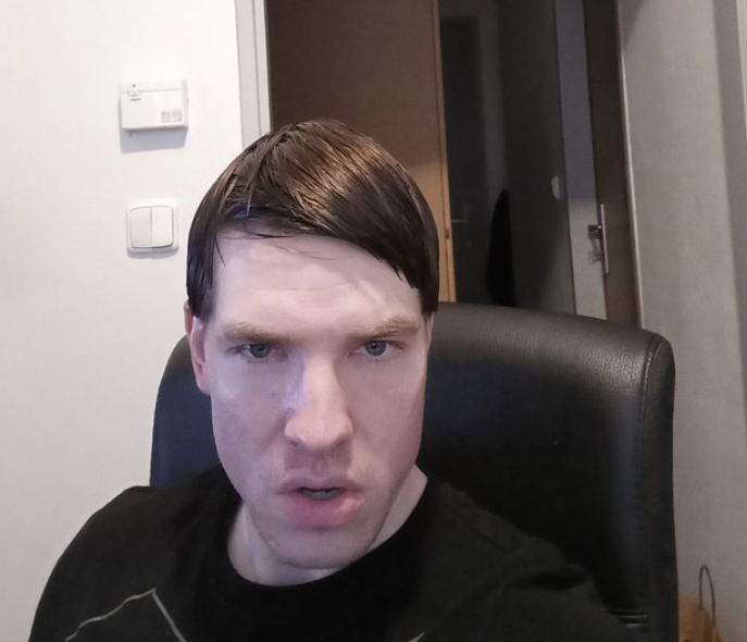 FB85C2AB 5797 4662 9D89 F7957028CF4D