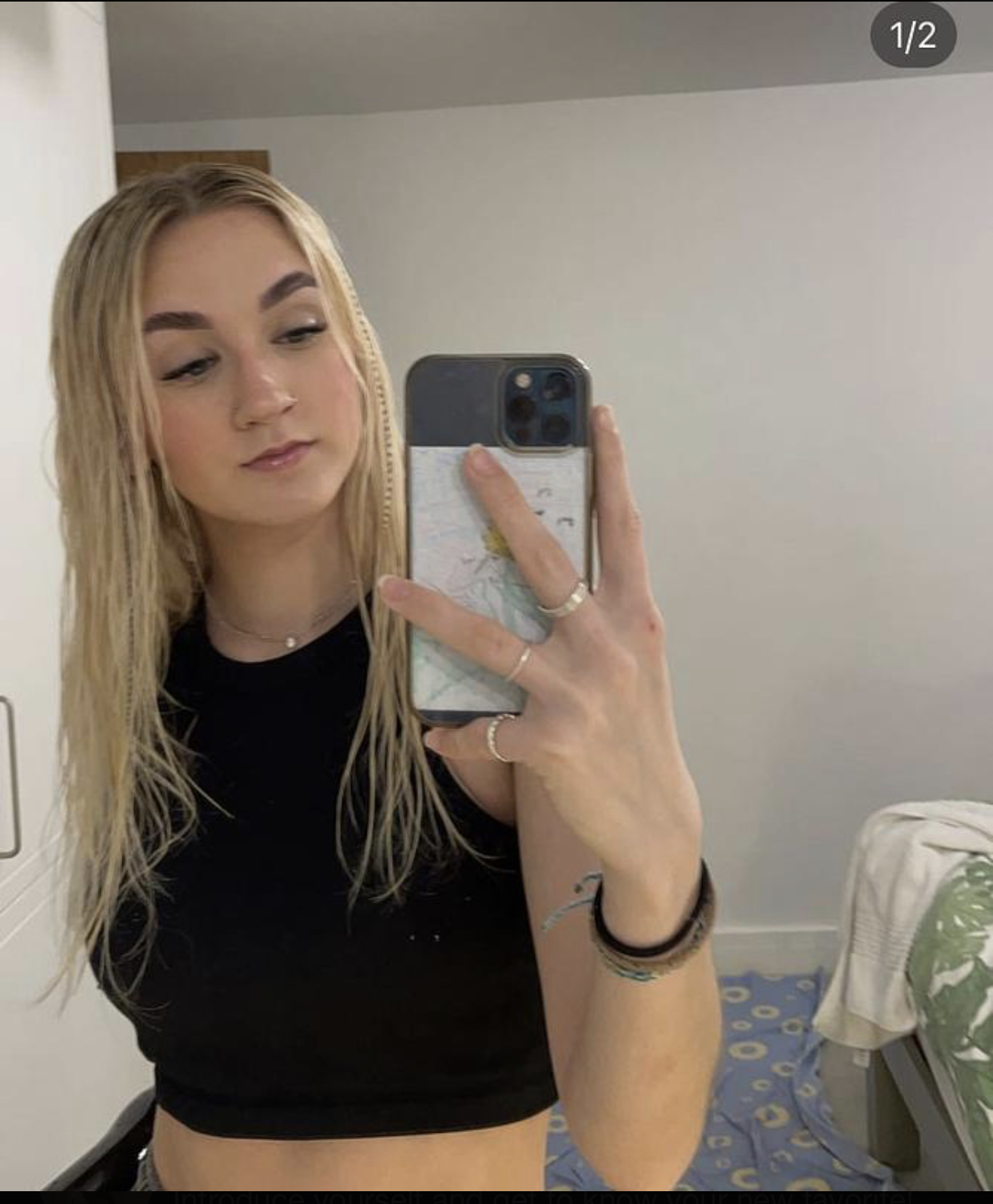 88537BB6 2525 48A5 9B8C D2A30168BF5A