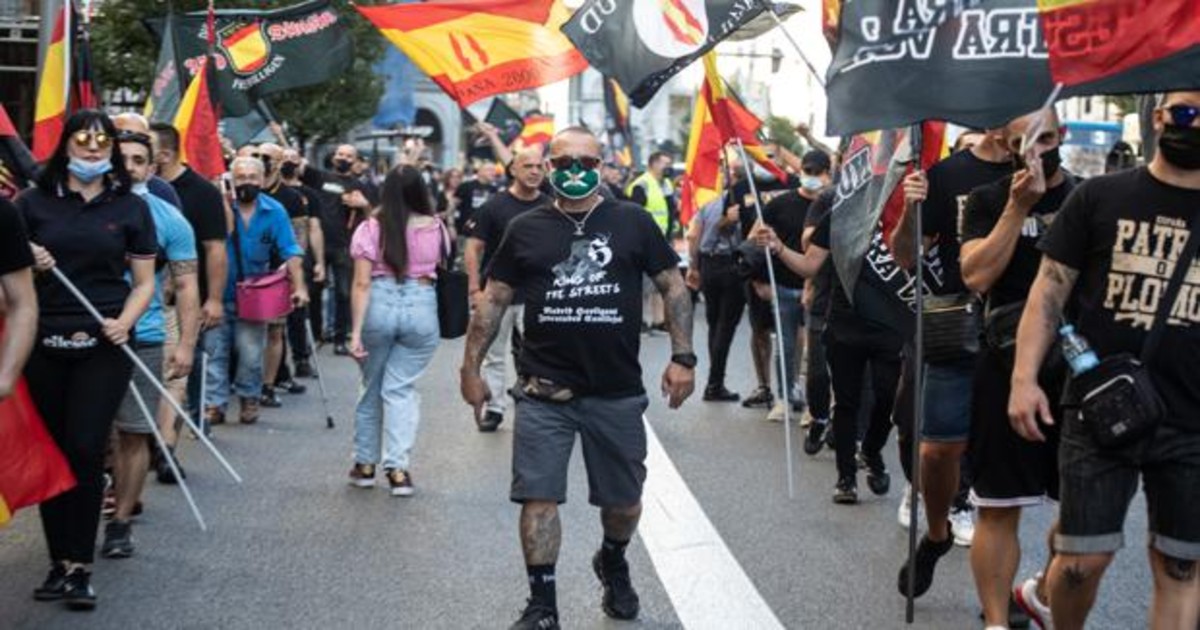 Neonazis chueca kz0E  1200x630abc