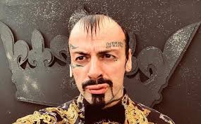 B121B71A 4EAF 4422 B64F 7298FA637EB6