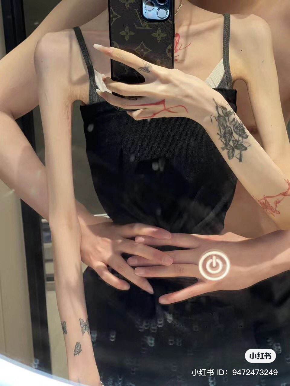 F51E3D23 4830 41AB B6A3 88AC65C1910B