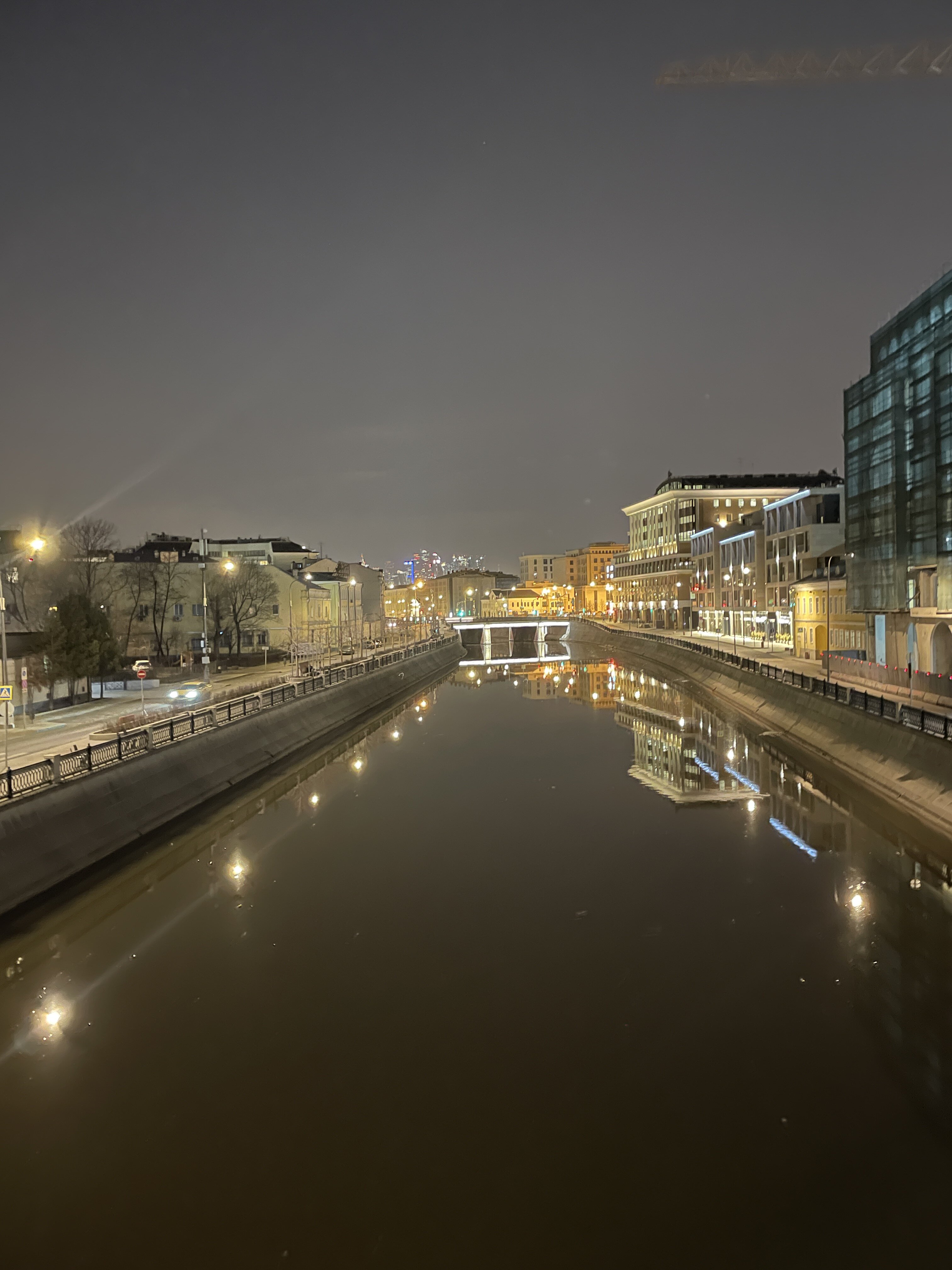 127A1E42 BC09 46BD 9268 B869544C9C2D