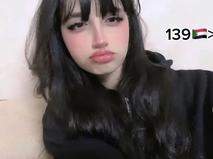 3412833 9D79B1D6 8BAC 4A52 9011 AC43B0F9F571 1