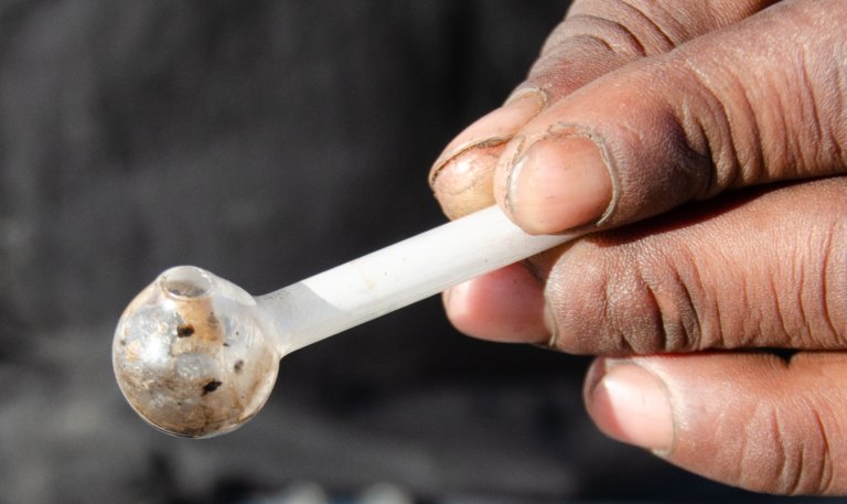 Crack pipe 768x457