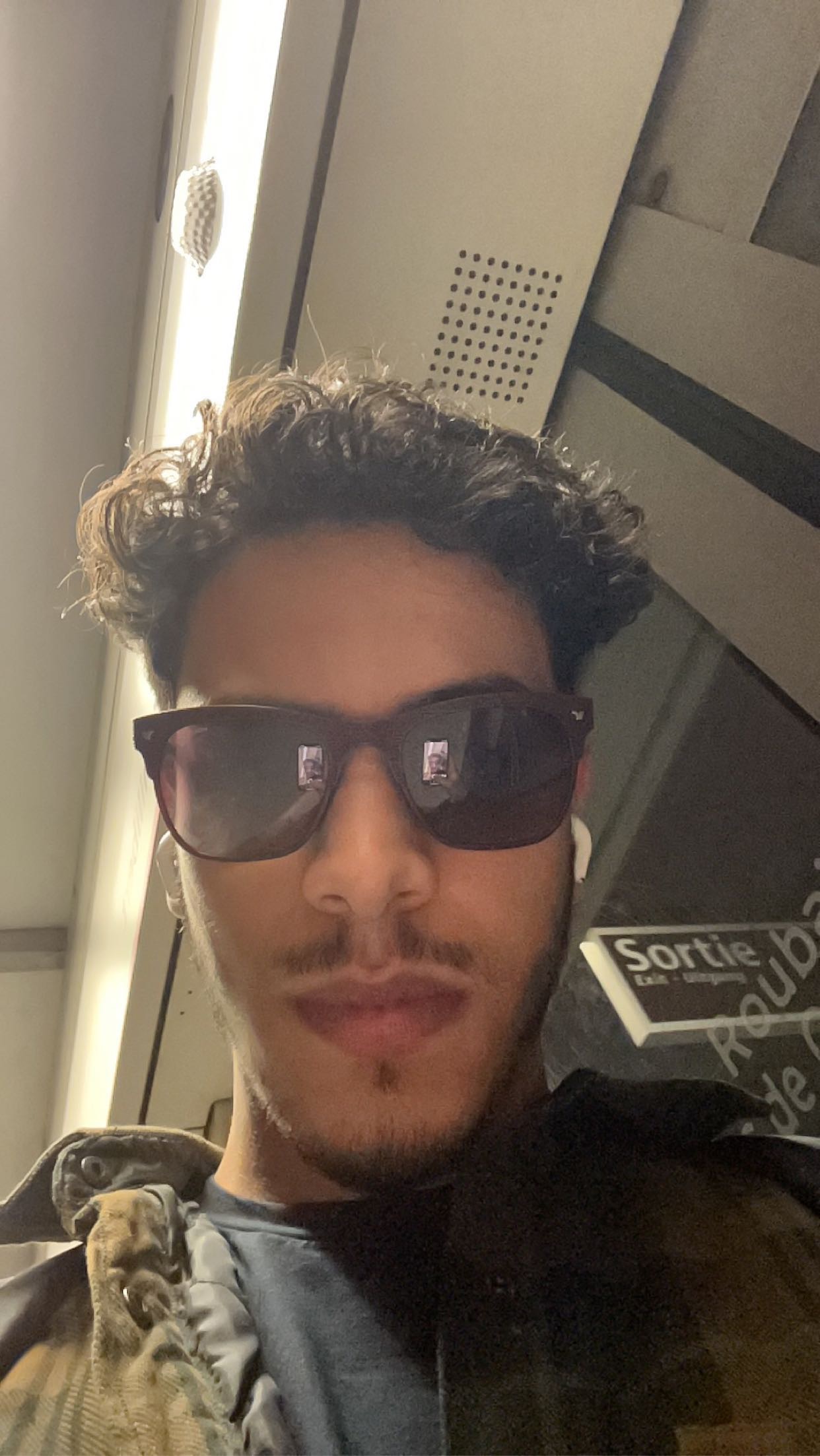 2270EA4A 7D7F 43C4 A1A1 3088DD224288