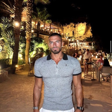 C6271730 2540 47F3 85BD 1072B503E783