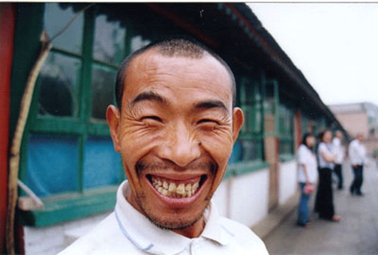 3341117 d552a9cecda570c9fe2b904868c99bd6  funny chinese chinese man