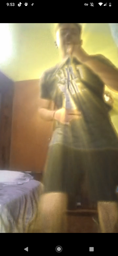 Screenshot_20230529-215336.png