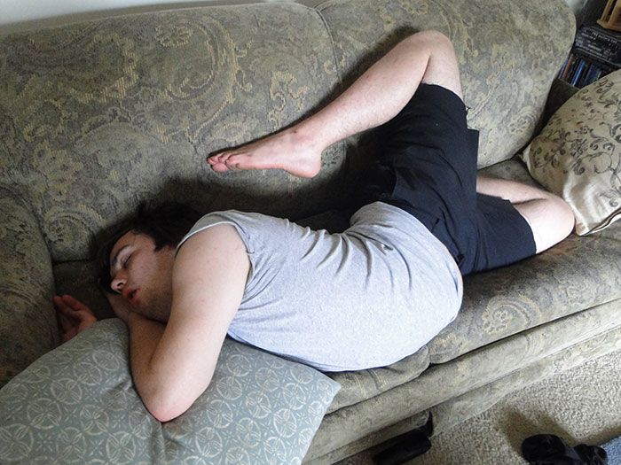 Funny people sleeping positions 3 5d760c0f1015e  700