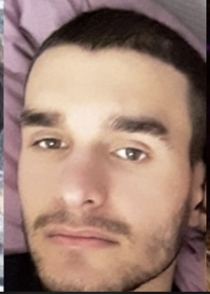 648553DE E977 45C0 AB18 FE7A029AB4ED