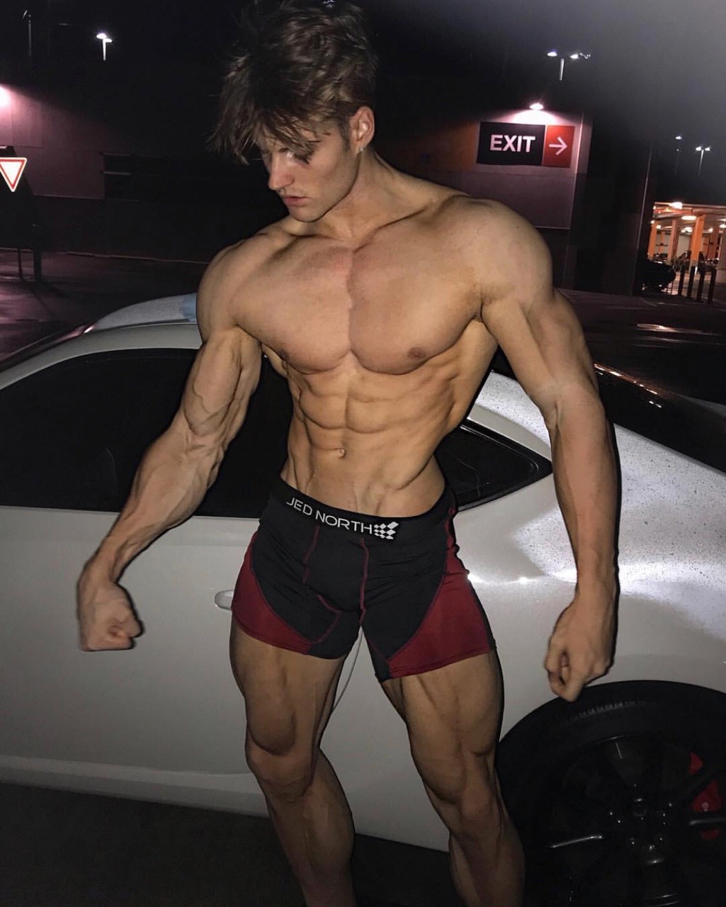 Tumblr pavy7bvkox1uneo1fo1 1280