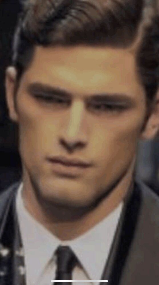 25DA671B 0A85 4E52 9C36 08FB74FA655D