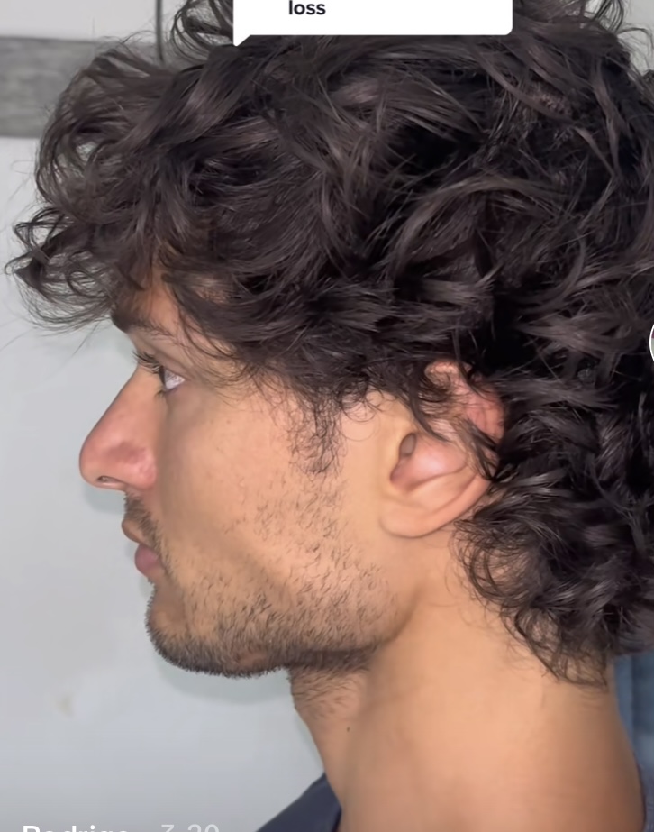 24805948 FEC9 4082 801F 61DB7A8D0F23