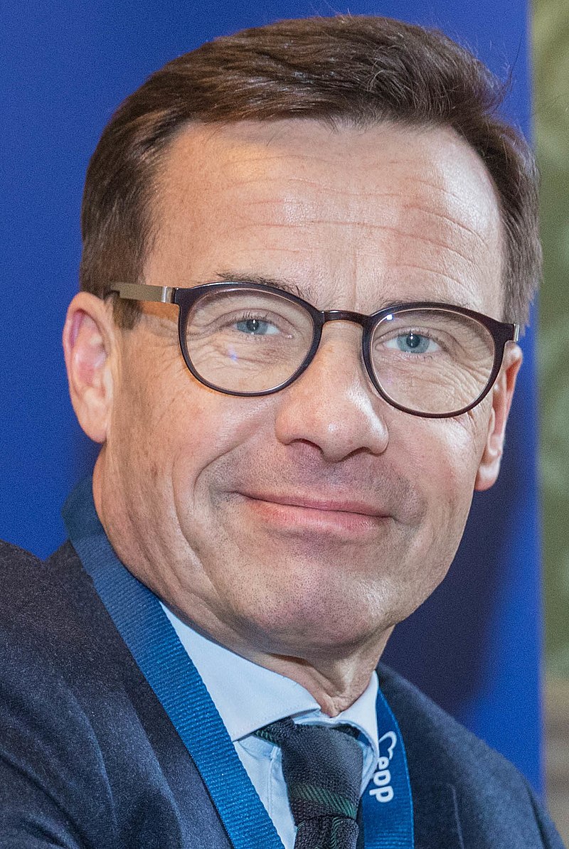800px EPP Summit 22 March 2018 40954072911 cropped