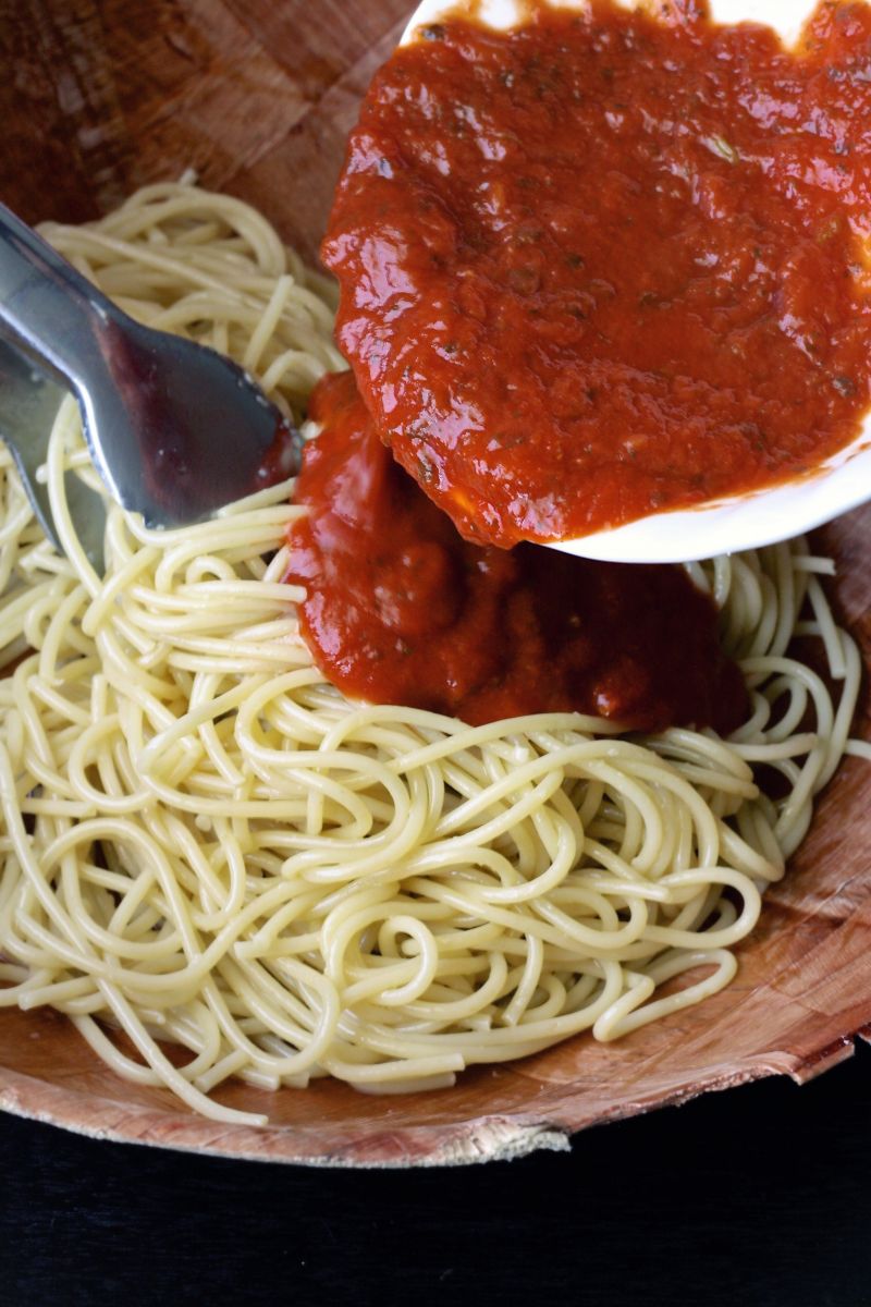 Pasta spaghetti food italian tomato sauce cuisine lunch 603441s2