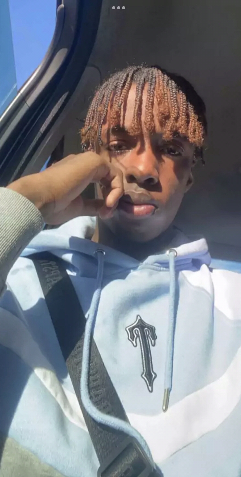 6D12EE6A 8E40 49E5 98FF 1C78A9C4C2E1