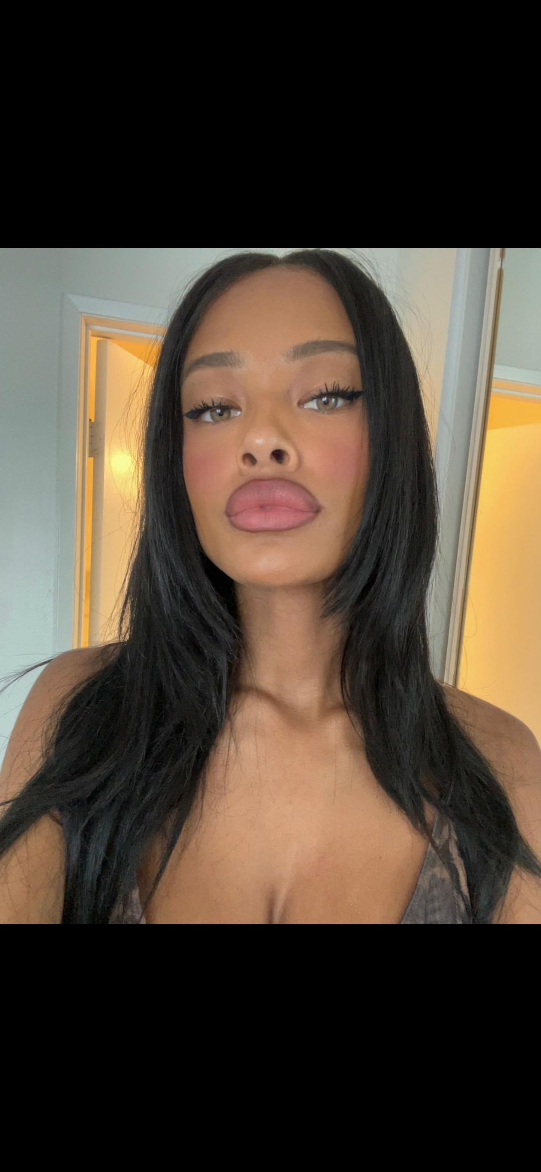 Screenshot 2023 06 21 18 03 03 199 commiuigallery