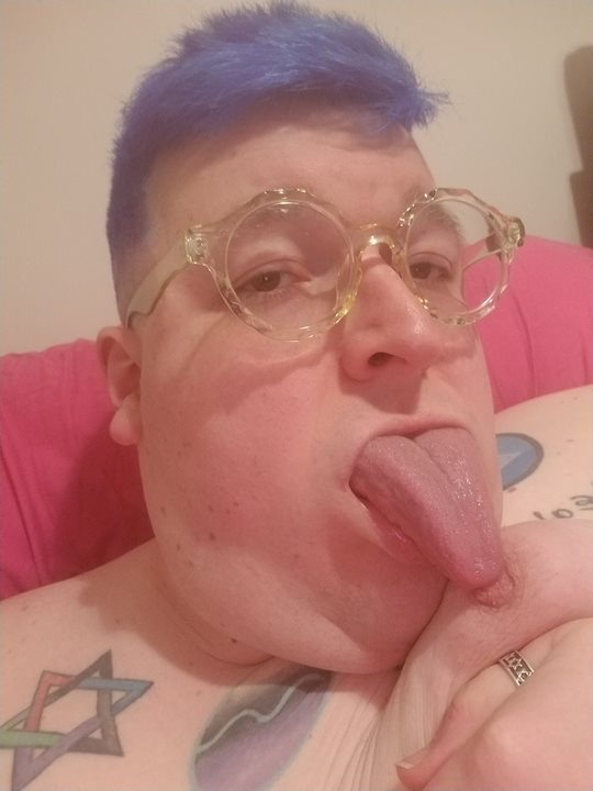 1687716325360