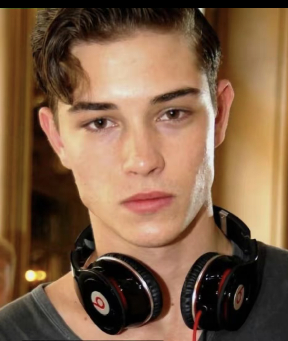 1FCC7FC1 E9E5 4AF3 B4F1 2258F28E0CBC