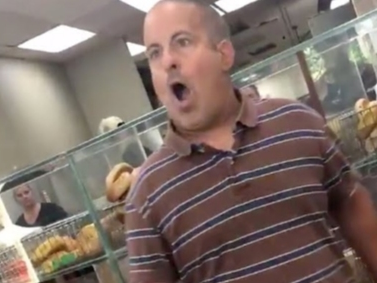 Bagel boss   16103352192