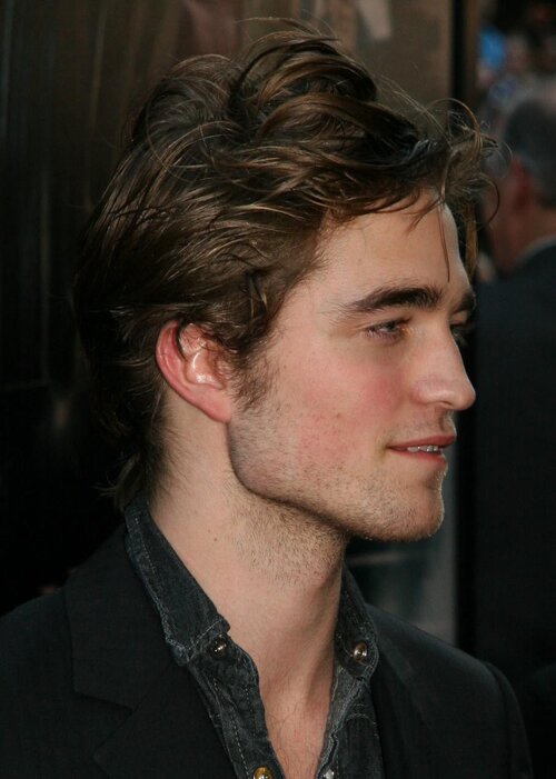 robert-pattinson-3-goblet-of-fire-red-carpet-new-york-premiere.jpg