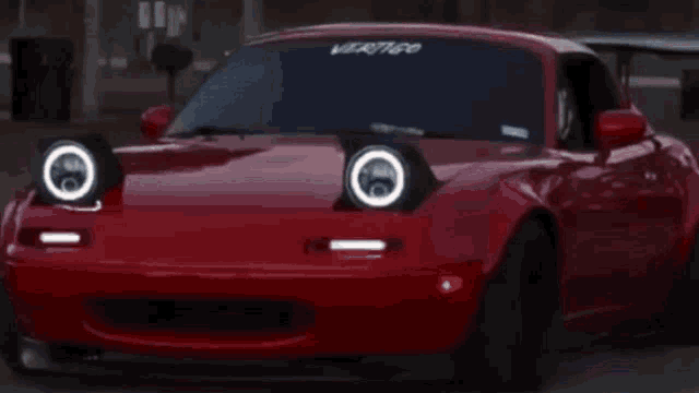 9B859B5A-B01B-49CA-91EA-155A1B435EB2.gif
