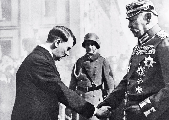 hitler.jpg
