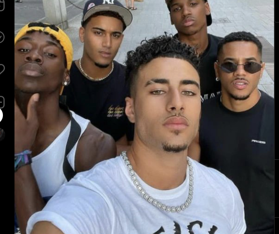 A388EF82 A841 4347 9A03 D9625AE4819F