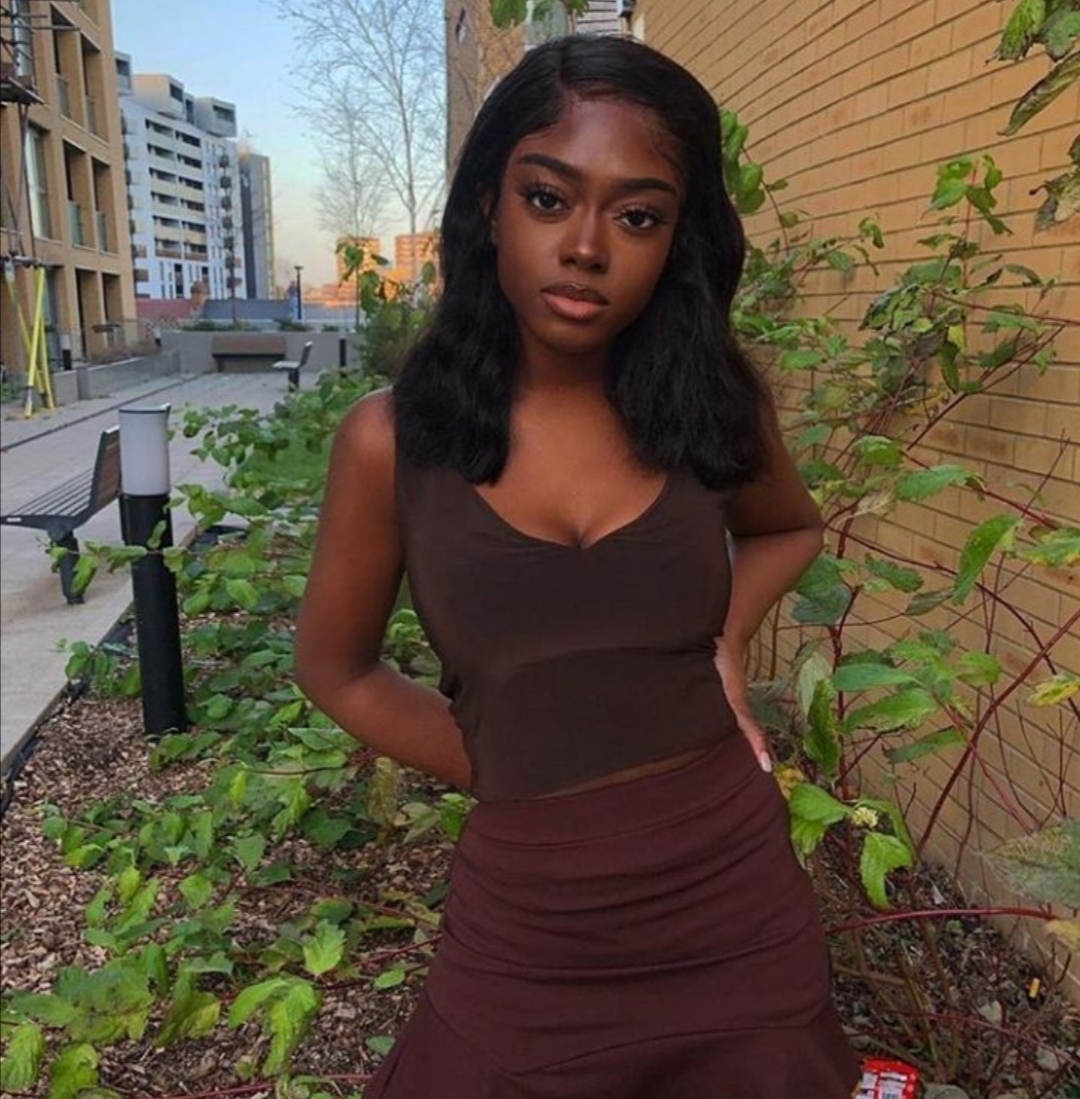 2DE18645 C103 4383 9863 7B3EB736A072