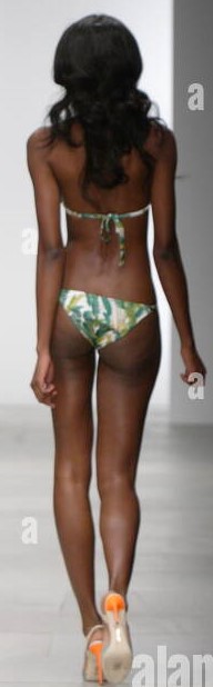 Uk fashion issa spring summer collection london fashion week 2011 MTY0Y4