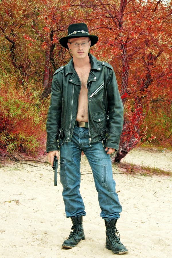 Modern cowboy revolver 11722710
