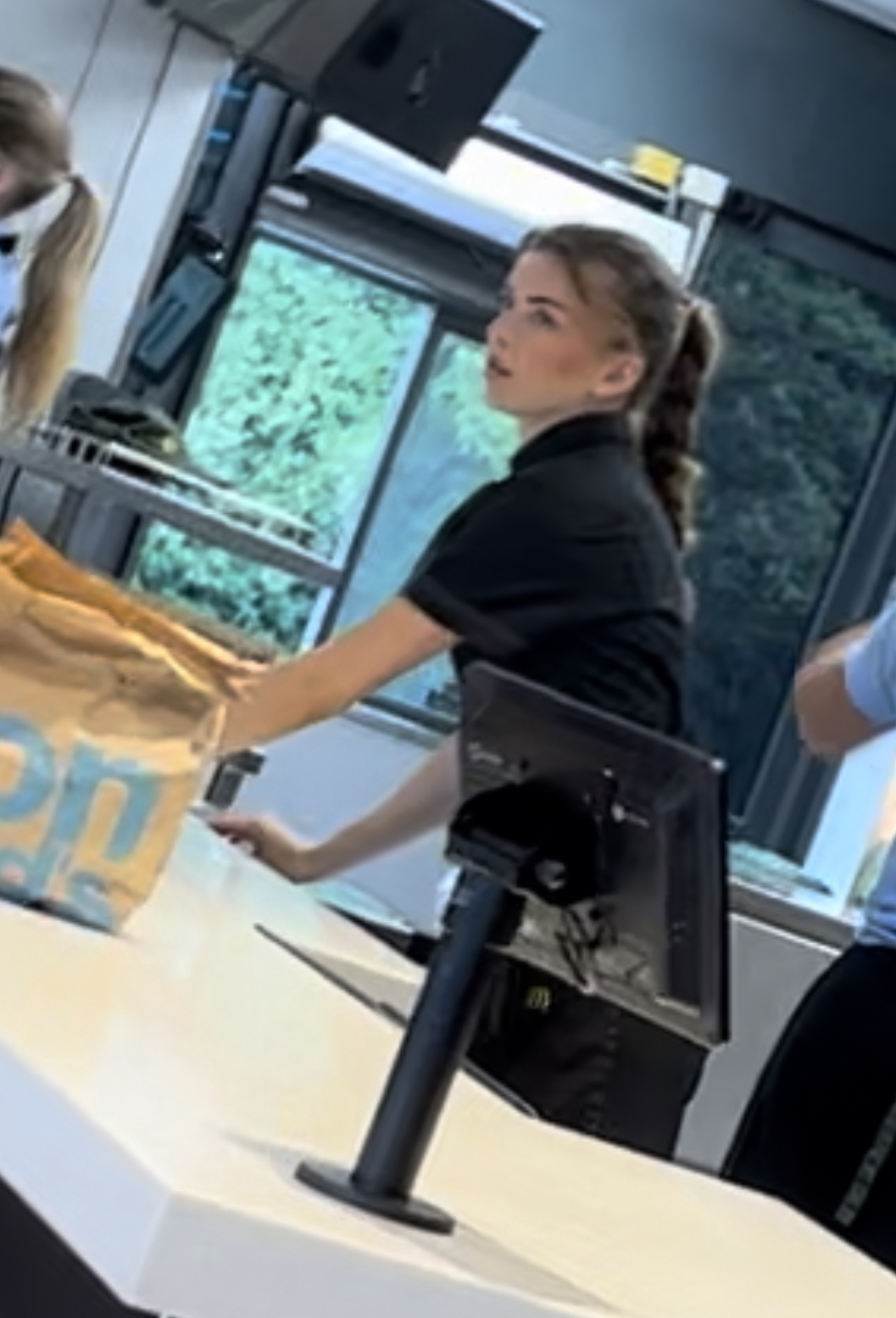 51541872 A302 484B 9407 70069B248F2D