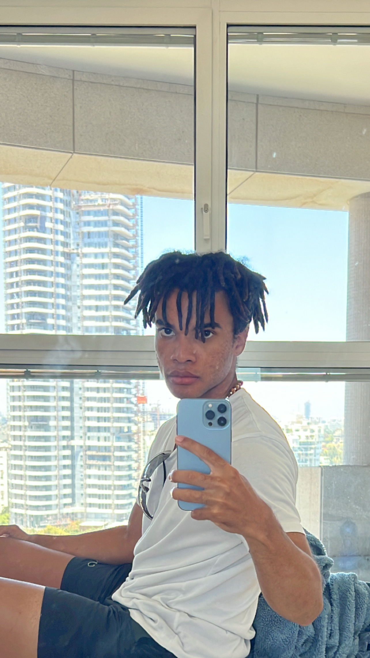 D97388CC 0B15 47F7 8606 7A231E5C5DF3