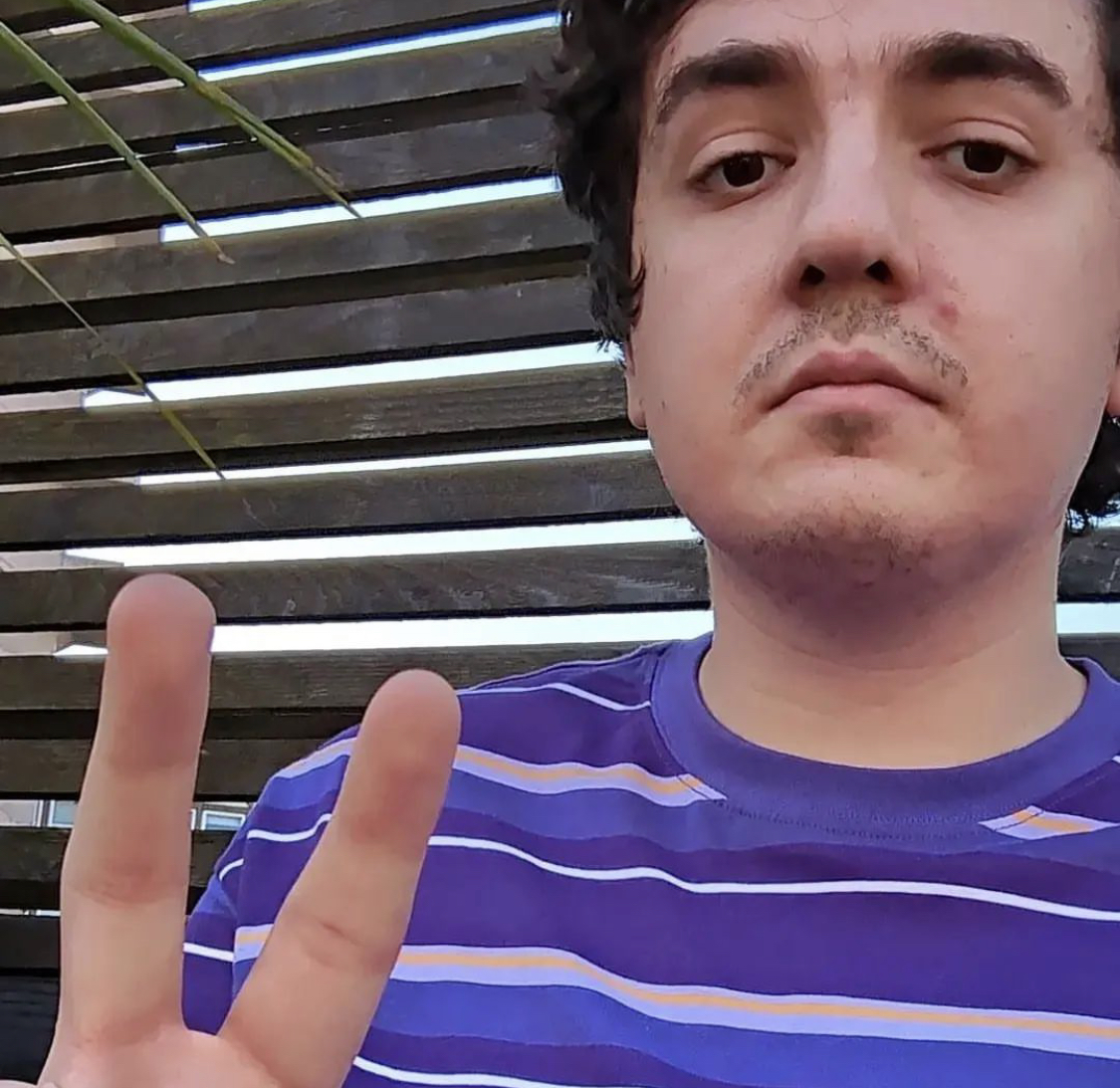 5209BBC9 B74D 4700 AE11 1FB5C53F04F5