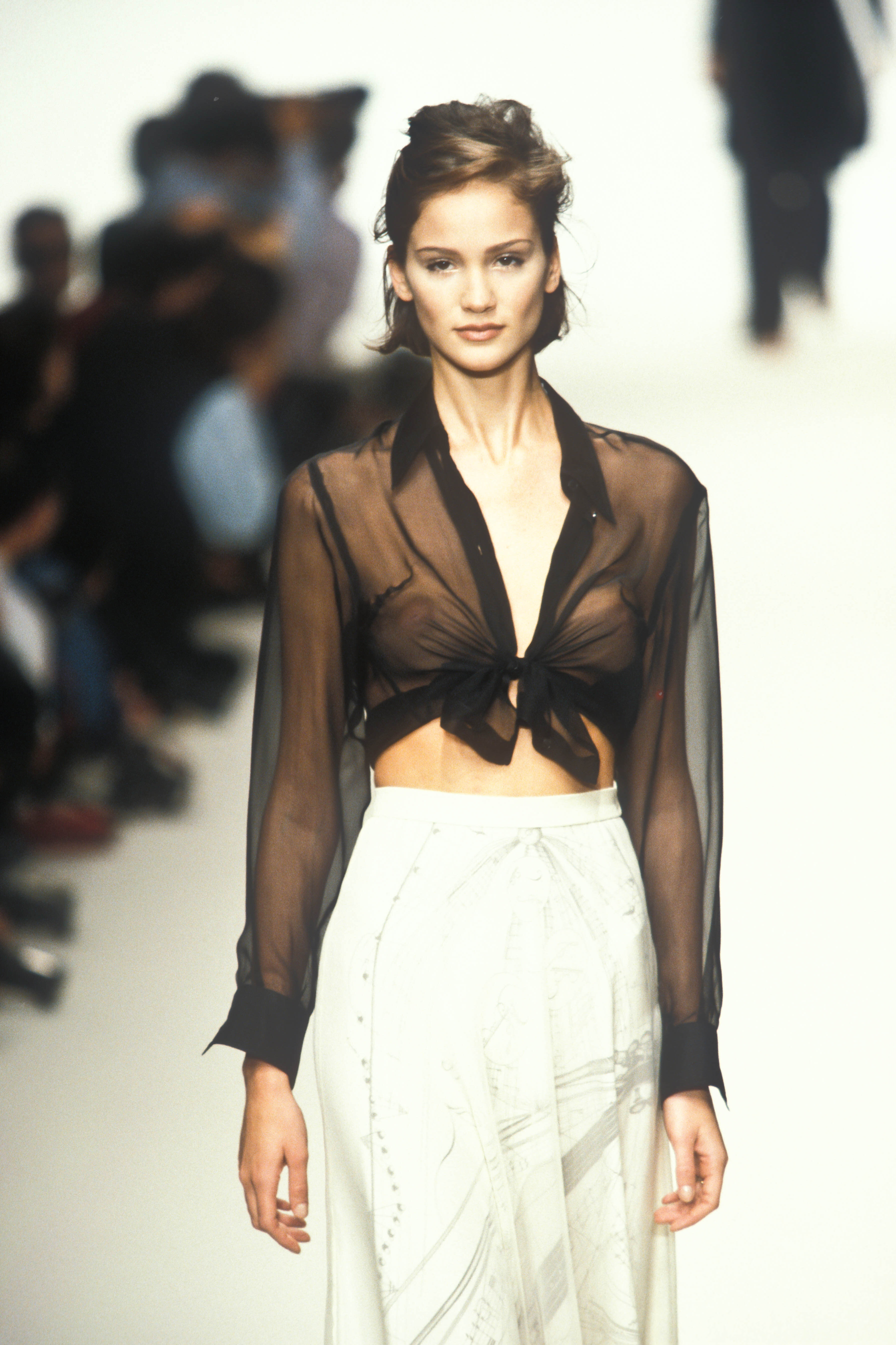 891182022 Hermes1996WomenRTW61f718bfd763126d0a57f06e6a3f0d31f2