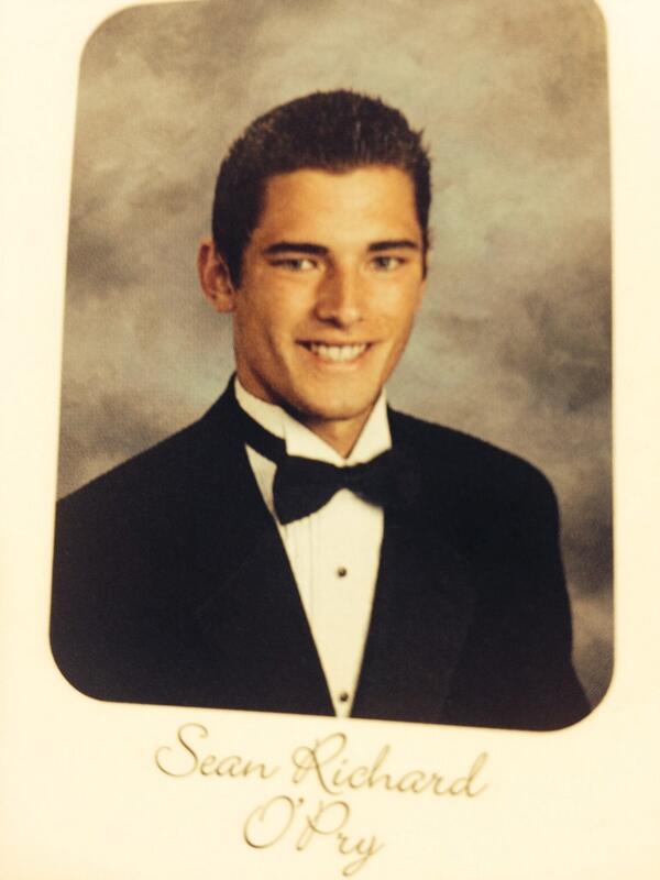 Tumblr mzjzuvvoAg1svoqlco1 640