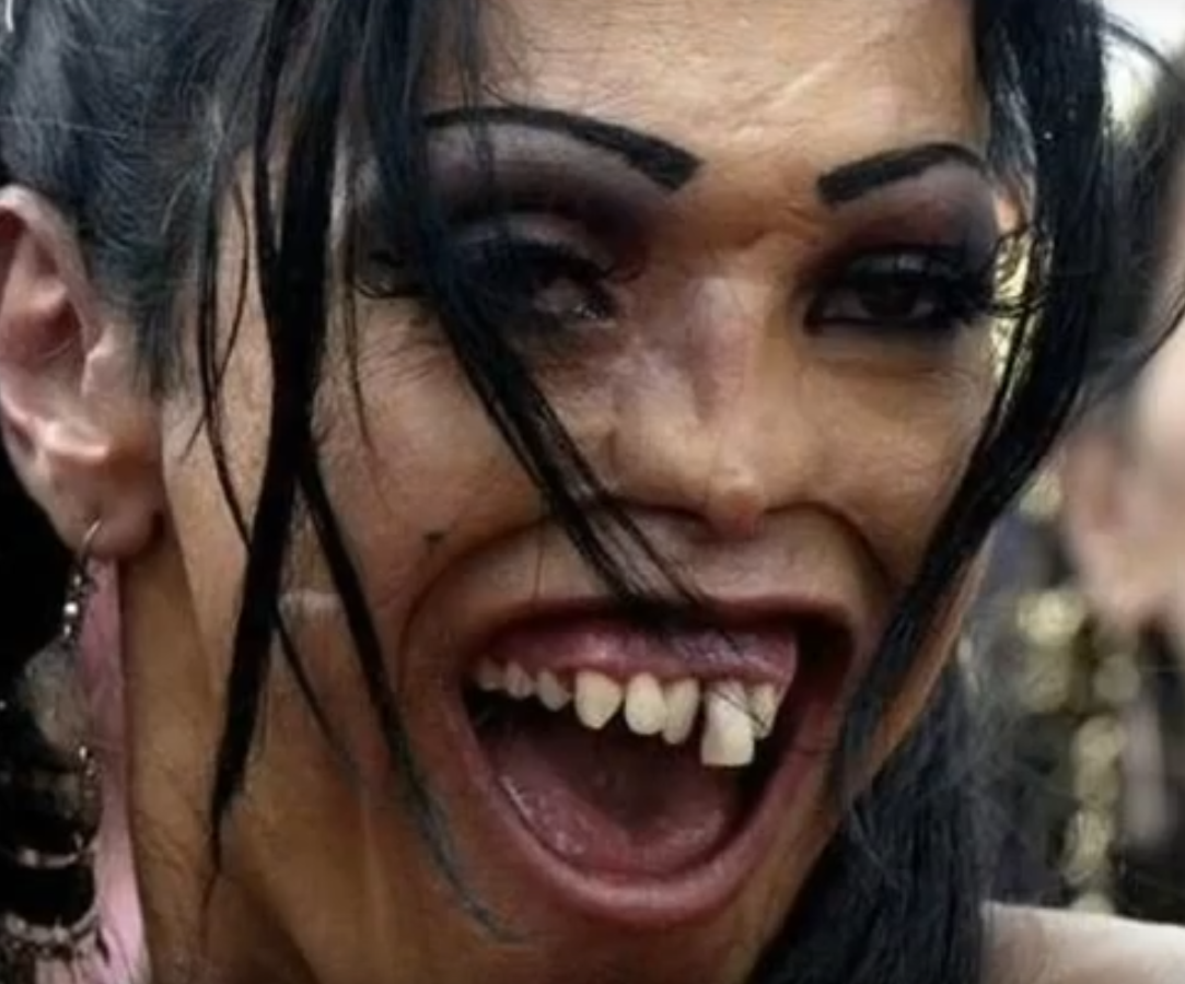 Snaggletooth