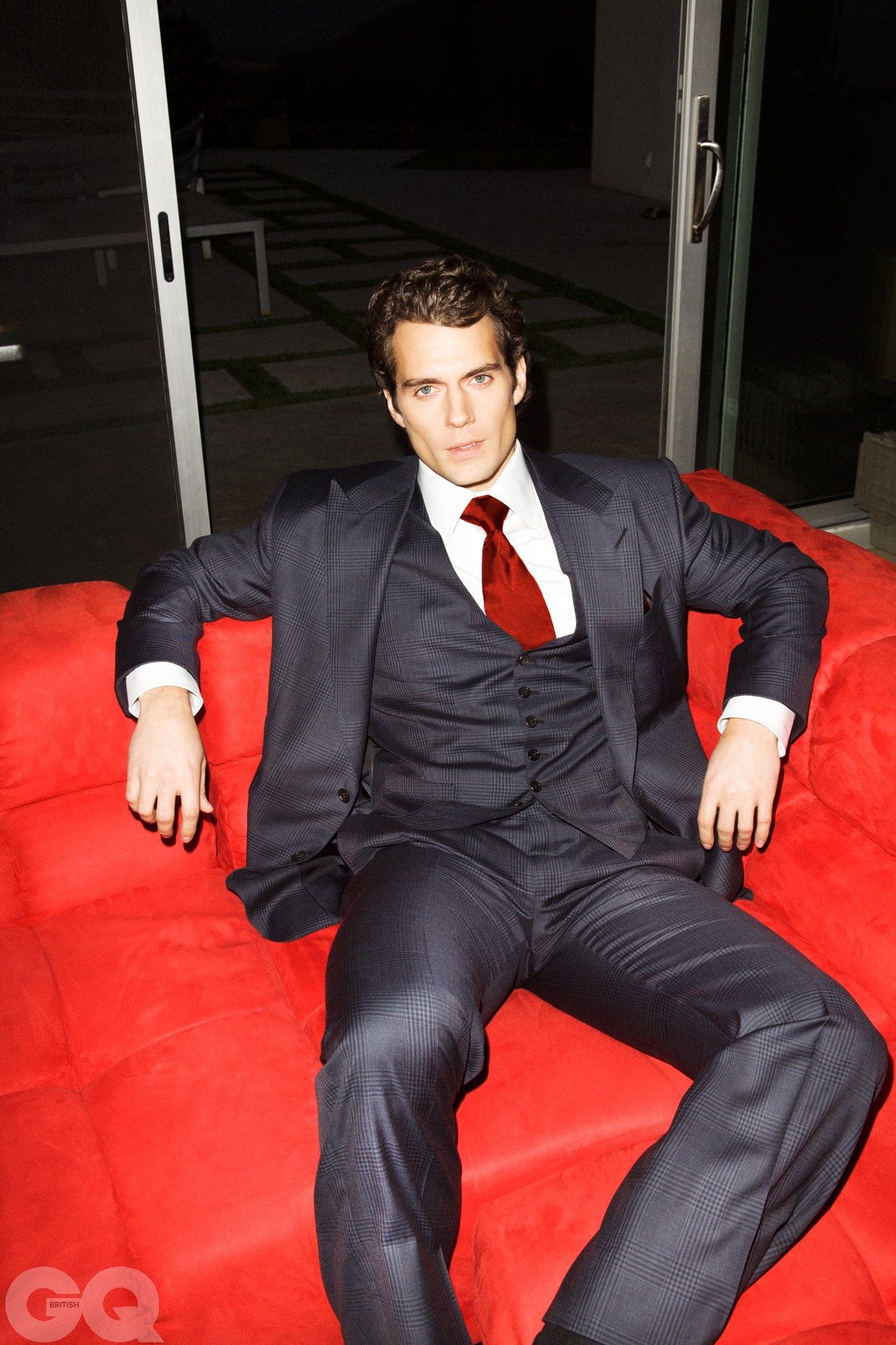 HenryCavill01 GQ 26Apr13 pr b