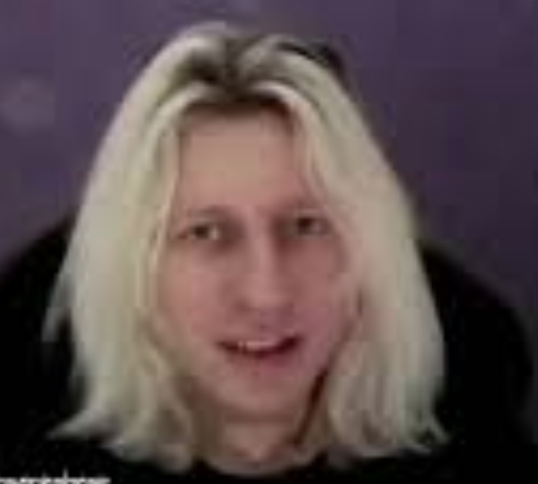 SaintTiktokCel Lookism Org 2